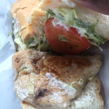 Grilled chicken at NOLA Poboys, Bourbon Street New Orleans